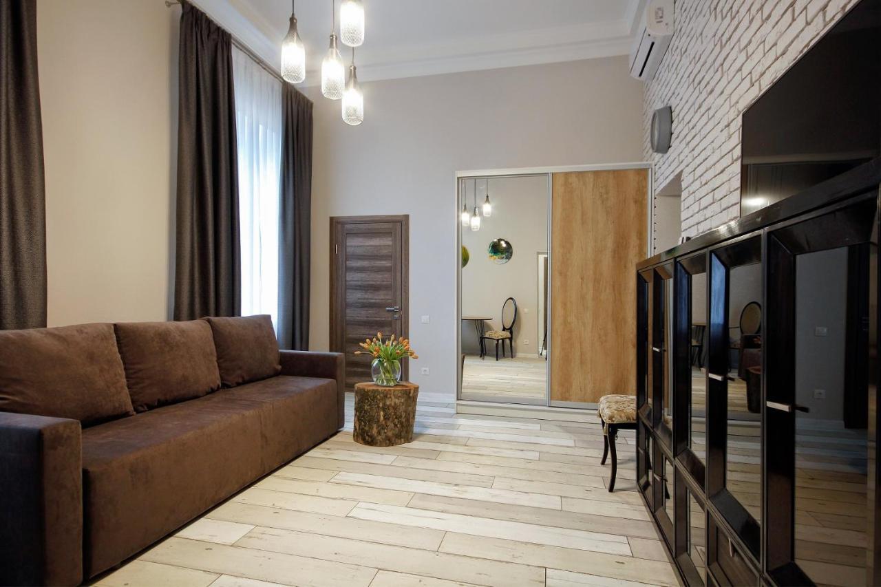 D5 Apartments Odessa Dış mekan fotoğraf